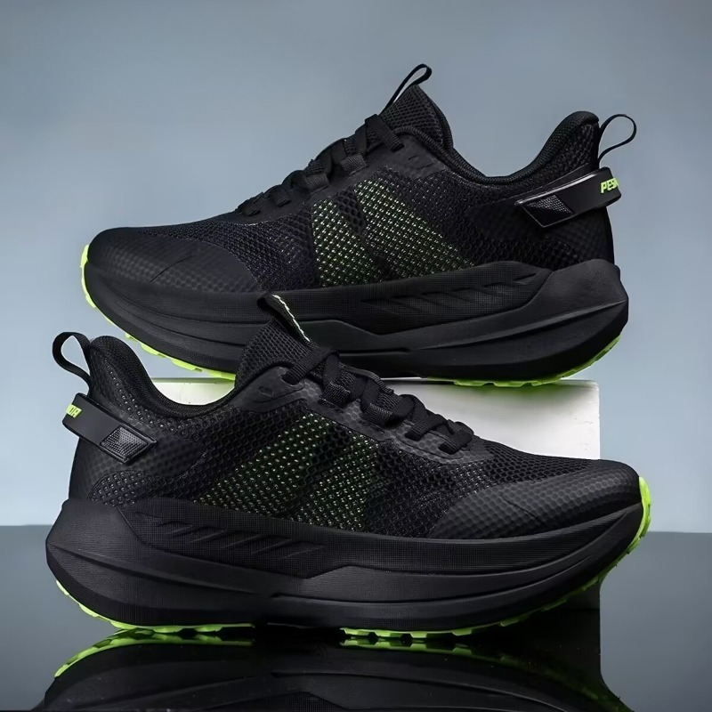 Scarpe da Corsa Originali di M - Outdoor Sport Flooring recensione e prezzo