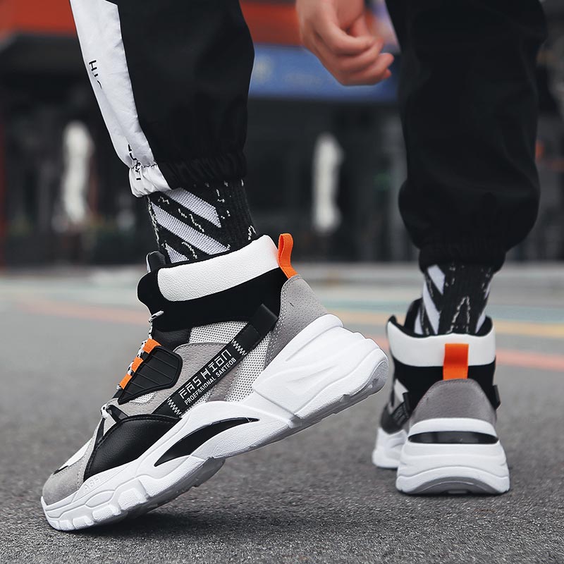 Hightop di trasporto degli uom - Outdoor Sport Climbing Uk recensione e prezzo